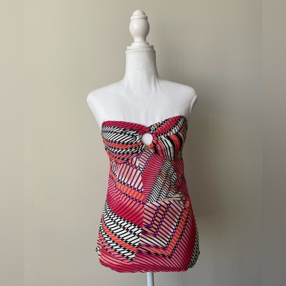 A funky trendy tank top from Ardenes - Picture 2 of 3